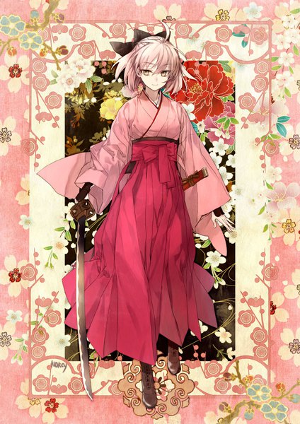 Anime picture 700x990 with fate (series) fate/grand order koha-ace okita souji (fate) (all) okita souji (koha-ace) ashita single tall image looking at viewer fringe short hair smile hair between eyes yellow eyes pink hair full body ahoge traditional clothes japanese clothes wide sleeves