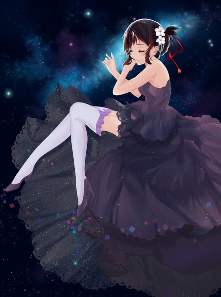 Anime picture 5500x7400 with kimi no na wa miyamizu mitsuha sabishiiyoru single tall image highres short hair black hair smile payot absurdres full body bent knee (knees) ponytail eyes closed profile hair flower night high heels alternate costume