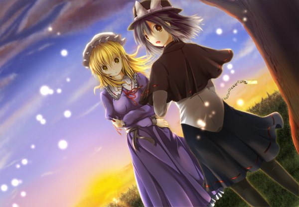 Anime picture 1500x1040 with touhou usami renko maribel hearn tori (flatspice) short hair open mouth black hair blonde hair multiple girls brown eyes yellow eyes cloud (clouds) girl dress bow 2 girls plant (plants) hat tree (trees)