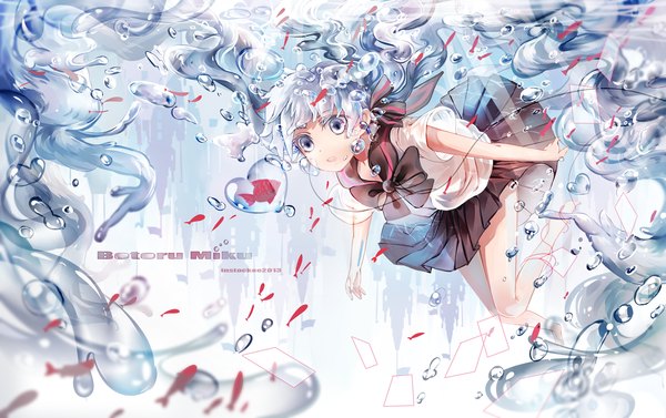 Anime picture 1440x907 with vocaloid hatsune miku bottle miku instockee single long hair fringe open mouth twintails blue hair very long hair pleated skirt barefoot inscription teeth underwater multicolored eyes architecture liquid hair girl