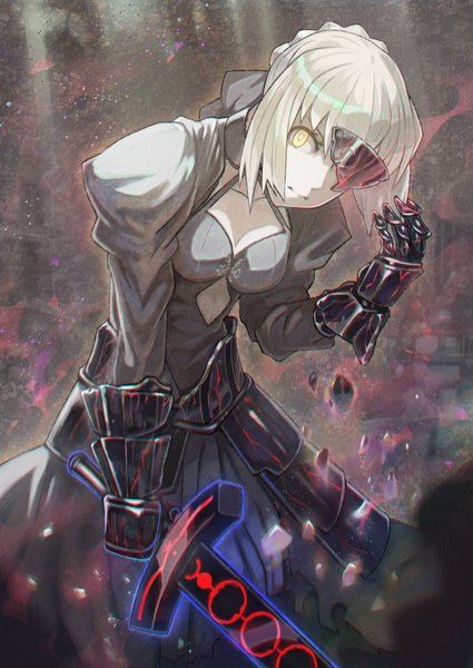 Anime picture 724x1023 with fate (series) fate/grand order fate/stay night type-moon artoria pendragon (all) saber saber alter rano single tall image looking at viewer fringe short hair yellow eyes payot cleavage white hair from above grey background glowing
