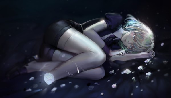 Anime picture 3508x2028 with houseki no kuni diamond (houseki no kuni) kirbyheimi single looking at viewer fringe highres short hair wide image absurdres silver hair full body lying blunt bangs puffy sleeves black background on side silver eyes androgynous amputee