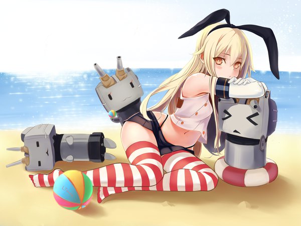 Anime picture 4000x3000 with kantai collection shimakaze destroyer rensouhou-chan elpx (gu jian shaonu) single long hair looking at viewer fringe highres light erotic blonde hair hair between eyes bare shoulders brown eyes absurdres full body bent knee (knees) shadow midriff no shoes