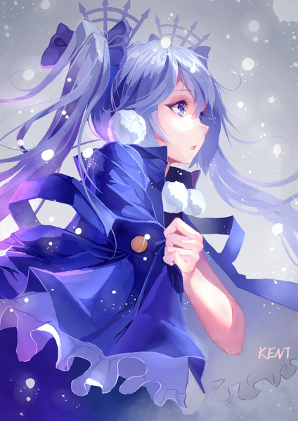 Anime picture 1273x1800 with vocaloid hatsune miku fuyu no yoru miku kentllaall single long hair tall image fringe open mouth purple eyes twintails signed purple hair profile grey background snowing girl hair ornament bow hair bow
