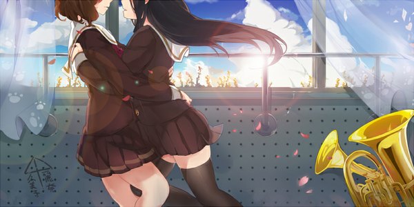 Anime picture 800x400 with hibike! euphonium kyoto animation kousaka reina oumae kumiko mitu yang long hair short hair open mouth black hair brown hair wide image standing multiple girls signed sky cloud (clouds) bent knee (knees) indoors pleated skirt wind