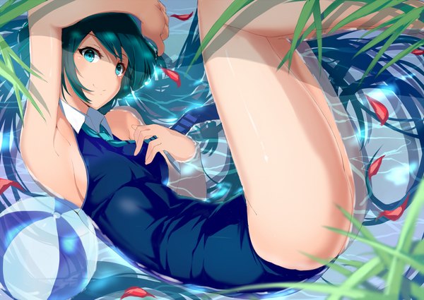 Anime picture 1129x800 with vocaloid hatsune miku kameponde single blush fringe blue eyes light erotic smile bare shoulders bent knee (knees) lying very long hair from above sunlight aqua hair bare legs armpit (armpits) partially submerged girl