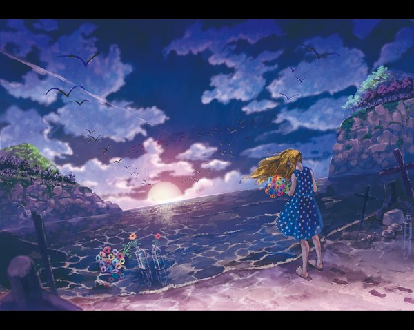 Anime picture 1901x1516 with original masaki (smoothiepool) single long hair highres blonde hair holding sky barefoot wind from behind beach back evening sunset horizon footprints girl dress flower (flowers)