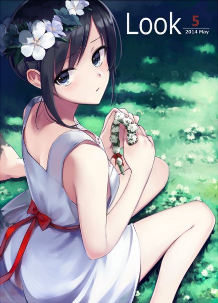 Anime picture 900x1248 with original takeuchi aya single tall image looking at viewer blush fringe breasts blue eyes black hair sitting looking back barefoot bare legs wariza girl flower (flowers) bow ribbon (ribbons) wreath
