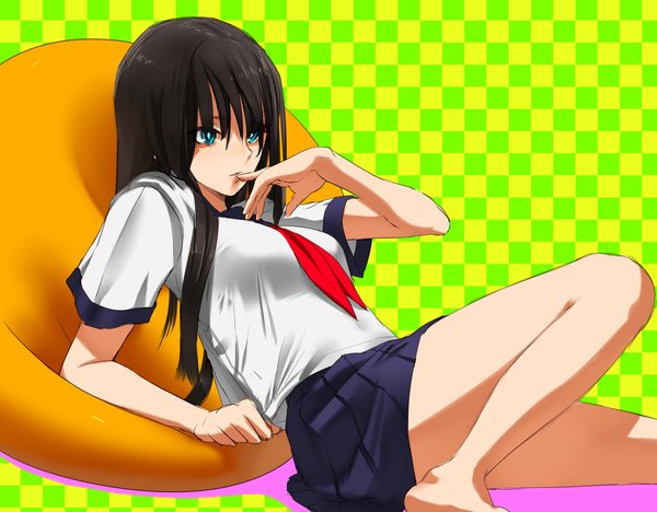 Anime picture 1600x1250 with original chirigami-san single long hair blue eyes black hair barefoot legs finger to mouth checkered background girl skirt miniskirt shirt serafuku