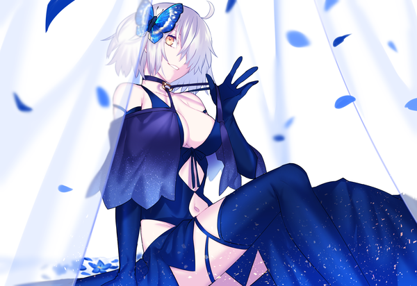 Anime picture 2080x1430 with fate (series) fate/grand order jeanne d'arc (fate) (all) jeanne d'arc alter (fate) seseragi azuma single looking at viewer fringe highres short hair breasts light erotic smile large breasts sitting yellow eyes cleavage silver hair ahoge hair over one eye