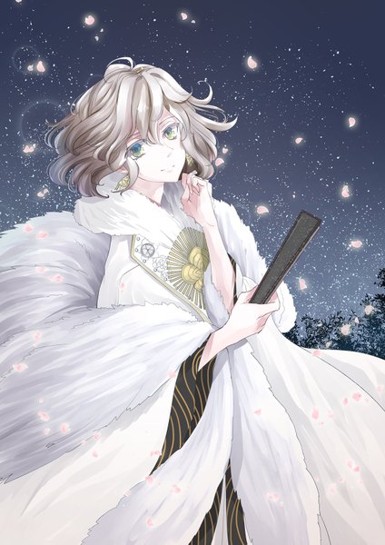 Anime picture 1144x1619 with bakumatsu rock tokugawa yoshinobu yotsuba0052 single tall image looking at viewer short hair smile brown hair holding green eyes yellow eyes head tilt light smile grey hair night night sky boy earrings petals