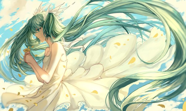 Anime picture 2952x1771 with vocaloid hatsune miku kazenemuri single fringe highres wide image twintails bare shoulders holding looking away sky cloud (clouds) very long hair profile aqua eyes wind sunlight aqua hair girl
