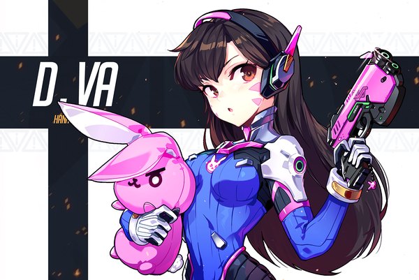 Anime picture 1354x906 with overwatch blizzard entertainment d.va (overwatch) hwansang single long hair fringe open mouth black hair brown eyes looking away character names covered navel facial mark whisker markings girl weapon headphones gun toy