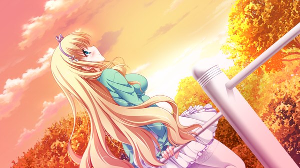 Anime picture 1280x720 with 3-nin iru! reiri valencia kuga suzui narumi single long hair blush breasts blue eyes blonde hair wide image large breasts game cg sky cloud (clouds) evening sunset looking up girl thighhighs skirt