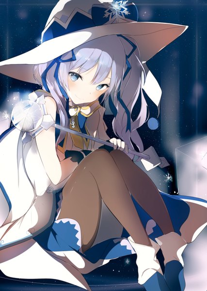 Anime picture 663x932 with vocaloid suki! yuki! maji magic (vocaloid) hatsune miku yuki miku yuki miku (2014) lpip single long hair tall image looking at viewer blush fringe blue eyes smile hair between eyes twintails bare shoulders holding purple hair full body