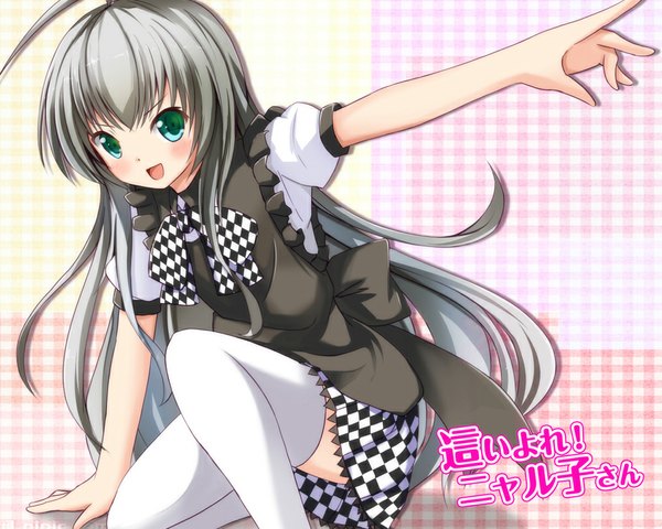 Anime picture 1000x801 with haiyore! nyaruko-san nyaruko ok-ray single long hair blush open mouth green eyes silver hair ahoge loli checkered girl thighhighs dress white thighhighs