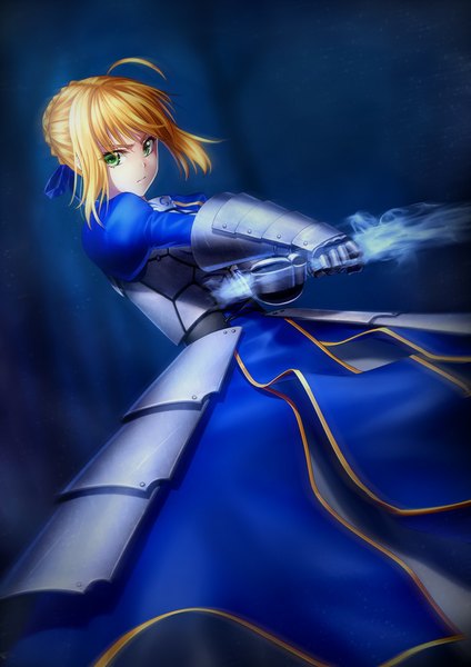 Anime picture 707x1000 with fate (series) fate/stay night type-moon artoria pendragon (all) saber kai (link2262) single tall image looking at viewer short hair blonde hair holding green eyes dark background girl gloves weapon sword armored dress