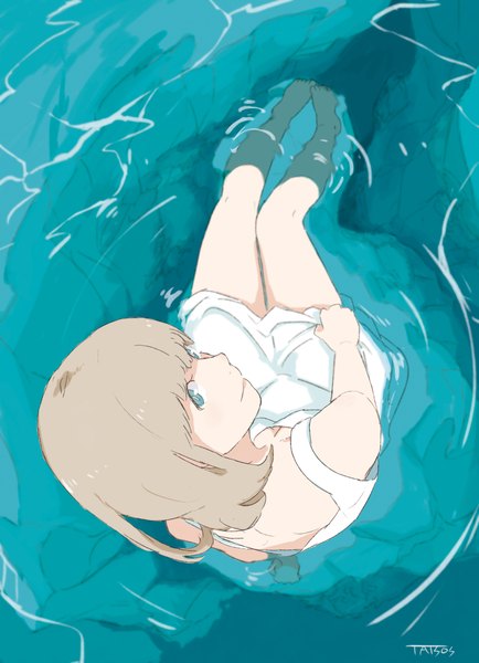 Anime picture 1568x2164 with original taisos single tall image looking at viewer fringe short hair brown hair sitting bare shoulders signed barefoot aqua eyes from above girl water sundress