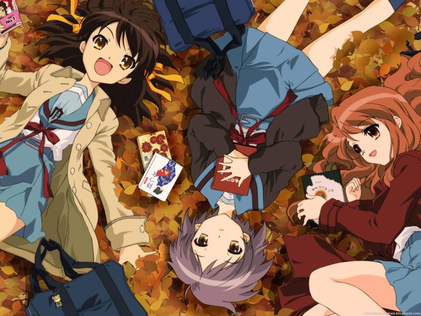 Anime picture 1600x1200 with suzumiya haruhi no yuutsu kyoto animation suzumiya haruhi nagato yuki asahina mikuru highres brown hair multiple girls purple hair lying grey hair orange hair autumn girl serafuku book (books) leaf (leaves) 3 girls school bag coat