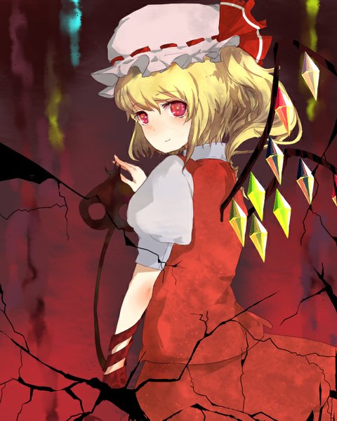 Anime picture 640x800 with touhou flandre scarlet chiri (o9o9) single tall image blush fringe short hair blonde hair red eyes looking back light smile one side up girl weapon wings bonnet crystal laevatein (touhou)