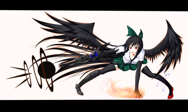 Anime picture 2000x1200 with touhou reiuji utsuho gmot long hair highres open mouth black hair red eyes wide image black wings arm cannon girl thighhighs bow weapon black thighhighs hair bow wings fire