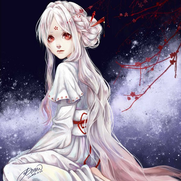 Anime picture 1000x1000 with original moegi (honey 122) single looking at viewer fringe red eyes sitting signed white hair very long hair traditional clothes japanese clothes looking back barefoot from behind night no shoes night sky lipstick dated
