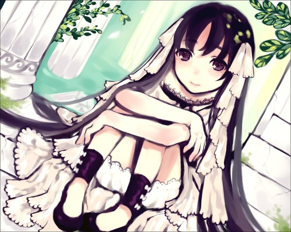 Anime picture 1024x820 with original tan (tangent) single smile sitting purple eyes purple hair very long hair loli girl dress plant (plants)