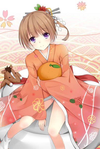 Anime picture 2362x3496 with original tsuchikure (3105mitoko) single tall image looking at viewer blush highres short hair smile brown hair purple eyes traditional clothes japanese clothes new year seigaiha sayagata girl hair ornament kimono kagami mochi