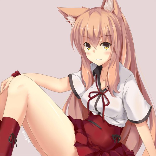 Anime picture 980x980 with fate (series) fate/extra ccc fox tail fate/extra fate/extra ccc suzuka gozen (fate) kurokage single long hair looking at viewer blush simple background blonde hair smile sitting signed animal ears yellow eyes payot bent knee (knees) tail