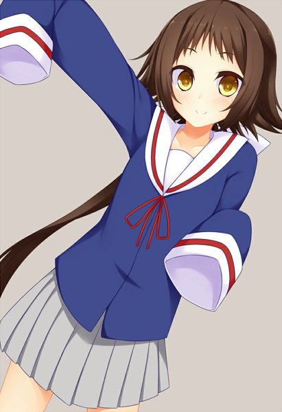 Anime picture 685x1000 with mikakunin de shinkoukei doga kobo mitsumine mashiro suterii single long hair tall image looking at viewer blush fringe smile brown hair yellow eyes grey background loli girl uniform school uniform