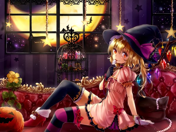 Anime picture 1480x1110 with touhou flandre scarlet shironeko yuuki single looking at viewer blush short hair blonde hair red eyes sparkle one side up halloween crescent girl thighhighs dress gloves hat wings food