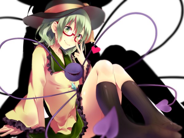 Anime picture 1000x750 with touhou komeiji koishi hijiri-ssh single short hair smile green eyes green hair no shoes legs girl dress hat socks glasses black socks eyeball