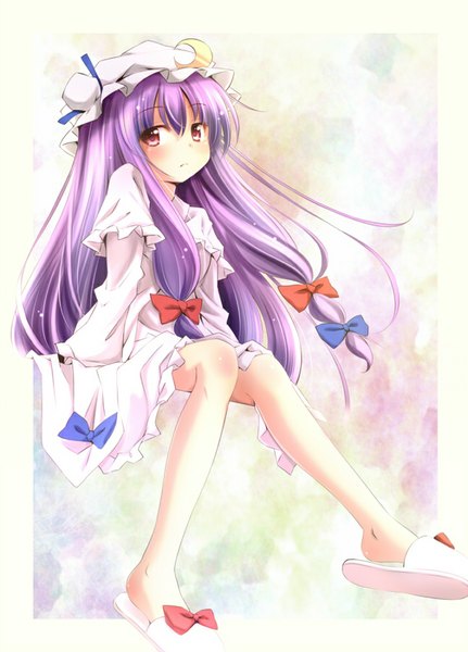 Anime picture 647x900 with touhou patchouli knowledge sui. (ayase) single long hair tall image blush red eyes purple hair legs girl dress bow hair bow shoes white dress bonnet slippers