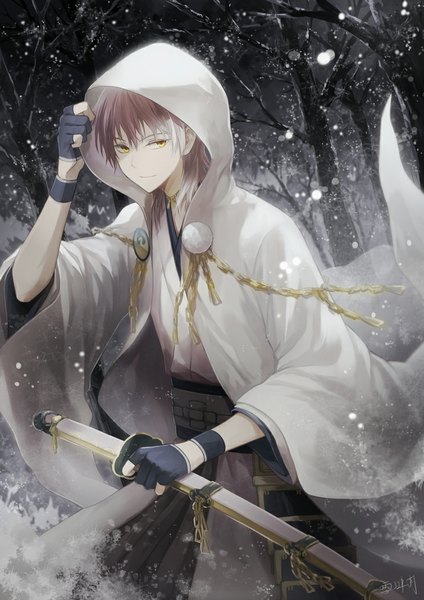 Anime picture 744x1052 with touken ranbu nitroplus tsurumaru kuninaga angel31424 single tall image looking at viewer short hair smile brown hair holding yellow eyes white hair long sleeves traditional clothes japanese clothes night wide sleeves night sky adjusting hair