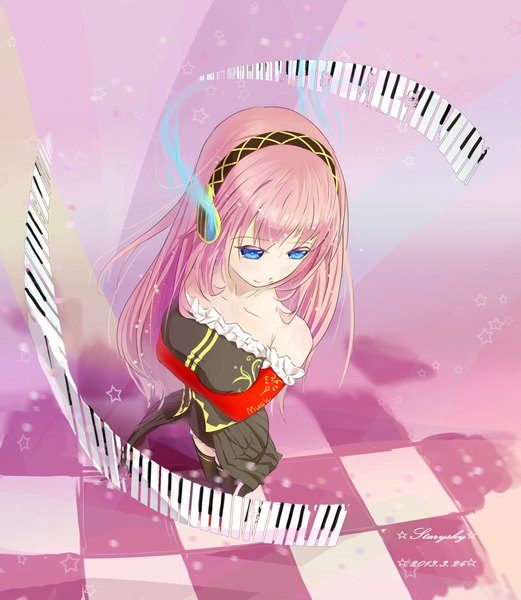 Anime picture 2000x2300 with vocaloid megurine luka single long hair tall image blush highres blue eyes smile standing looking away pink hair from above alternate costume pink background checkered floor checkered girl thighhighs black thighhighs