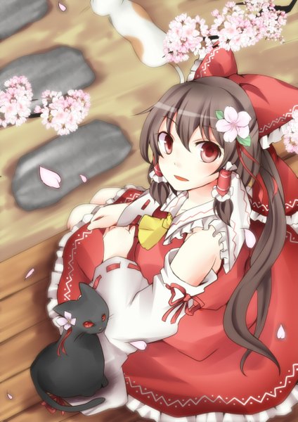 Anime picture 1753x2480 with touhou hakurei reimu pasutel single tall image highres black hair red eyes looking back hair flower cherry blossoms miko girl hair ornament bow hair bow detached sleeves animal petals cat