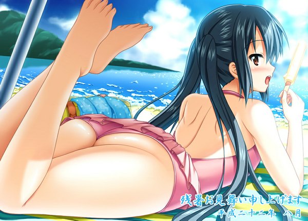 Anime picture 1024x736 with k-on! kyoto animation nakano azusa single long hair light erotic black hair twintails brown eyes ass barefoot beach girl swimsuit food sweets ice cream