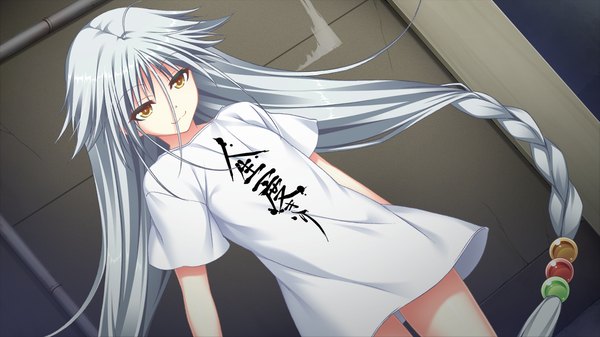 Anime picture 1280x720 with tojita sekai no tori colony single long hair looking at viewer wide image yellow eyes game cg silver hair braid (braids) clothes writing girl t-shirt