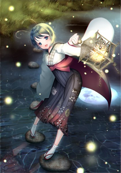 Anime picture 596x852 with touhou wriggle nightbug radge tall image blush short hair open mouth blue eyes traditional clothes green hair leaning leaning forward river antennae girl dress insect lantern lamp stone (stones)