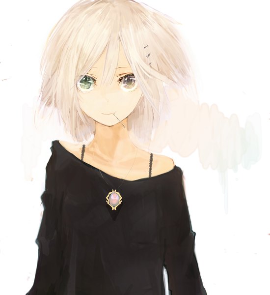 Anime picture 1000x1090 with original pppply single tall image looking at viewer fringe short hair blonde hair smile bare shoulders holding light smile heterochromia mouth hold girl pendant