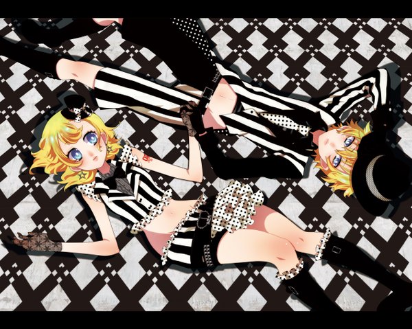 Anime picture 1281x1024 with vocaloid kagamine rin kagamine len tako (takoyakill) looking at viewer blush fringe blue eyes blonde hair hair between eyes bent knee (knees) lying bare belly on back holding hands letterboxed arm behind head striped polka dot body blush