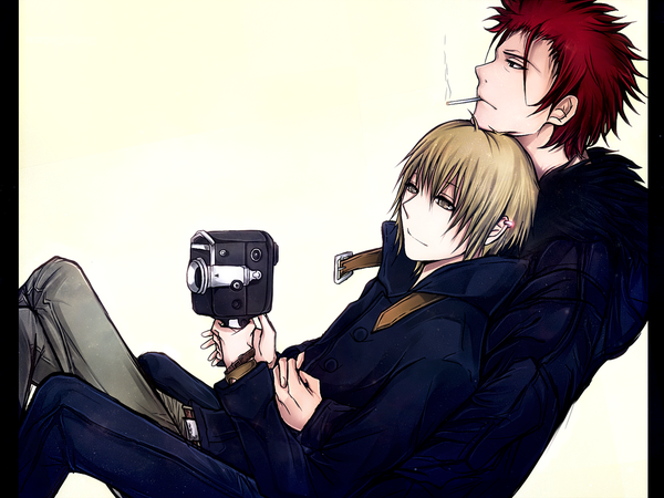 Anime picture 1280x960 with k-project gohands (studio) mikoto suoh totsuka tatara dessa-nya short hair simple background blonde hair brown eyes looking away red hair black eyes multiple boys hug smoking shounen ai boy jacket fur 2 boys