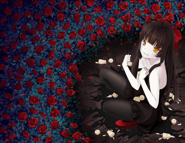 Anime picture 1280x989 with original hitsukuya single long hair looking at viewer smile brown hair bare shoulders yellow eyes from above squat girl thighhighs dress flower (flowers) bow black thighhighs hair bow black dress rose (roses)
