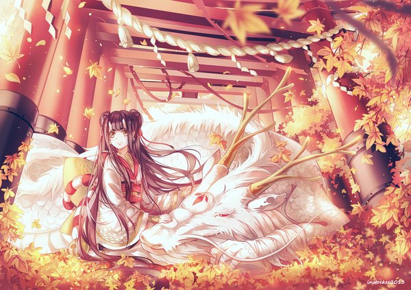 Anime picture 1500x1059 with original instockee single black hair brown eyes very long hair traditional clothes japanese clothes pointy ears fantasy revision oni horns girl kimono leaf (leaves) bell jingle bell dragon torii