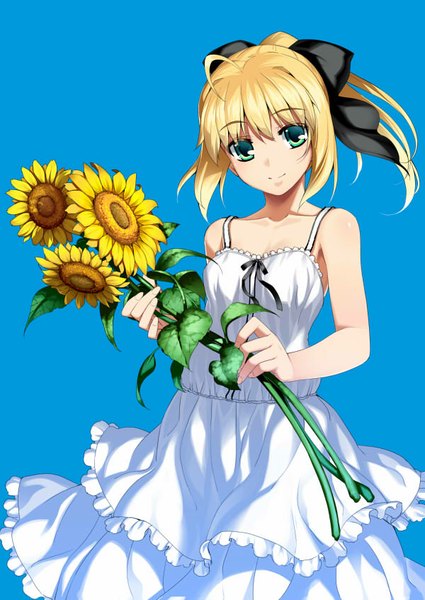 Anime picture 600x846 with fate (series) fate/stay night type-moon artoria pendragon (all) saber namonashi single long hair tall image looking at viewer fringe simple background blonde hair holding green eyes ponytail blue background girl dress flower (flowers)