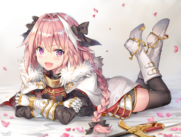 Anime picture 1300x990 with fate (series) fate/apocrypha astolfo (fate) momoko (momopoco) single long hair looking at viewer blush fringe open mouth smile hair between eyes purple eyes signed pink hair lying braid (braids) :d multicolored hair two-tone hair
