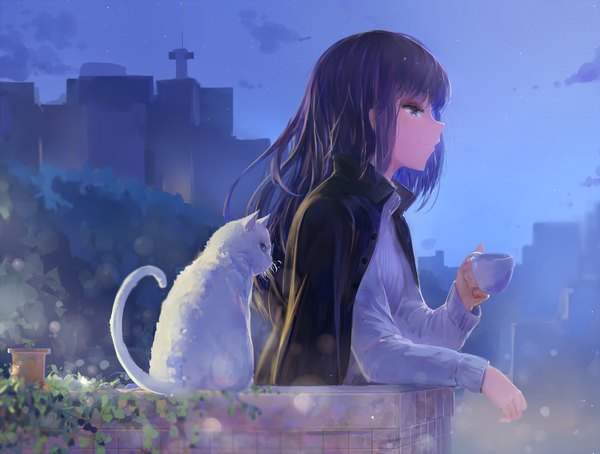 Anime picture 1500x1136 with original kisei2 single long hair fringe blue eyes black hair smile holding looking away upper body outdoors profile looking back night night sky city girl animal building (buildings)