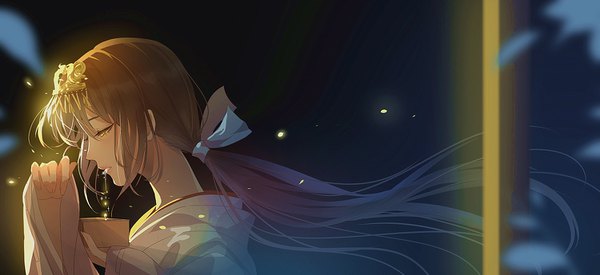 Anime picture 1500x689 with kimi no na wa miyamizu mitsuha miemia single long hair brown hair wide image brown eyes looking away dark background girl ribbon (ribbons) hair ribbon tiara