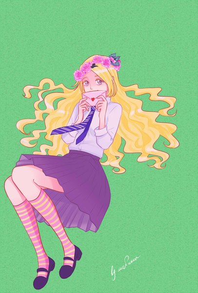 Anime picture 1098x1623 with harry potter luna lovegood lisginka single long hair tall image looking at viewer simple background blonde hair purple eyes signed full body wavy hair green background girl skirt socks necktie wreath striped socks