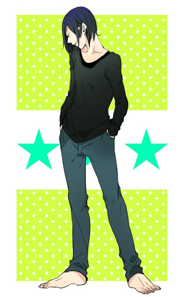 Anime picture 612x963 with yowamushi pedal ibitani ryou yomimatigai single tall image short hair black hair standing profile barefoot looking down hands in pockets boy tongue star (symbol) jeans